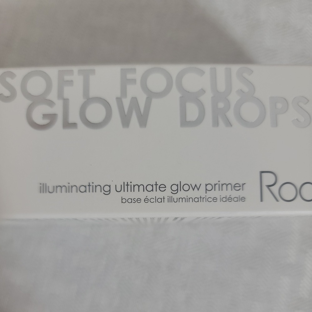 Rodial Soft Focus Glow Drops Illuminating Ultimate Glow Primer 1 oz / 31 mL - Picture 6 of 6